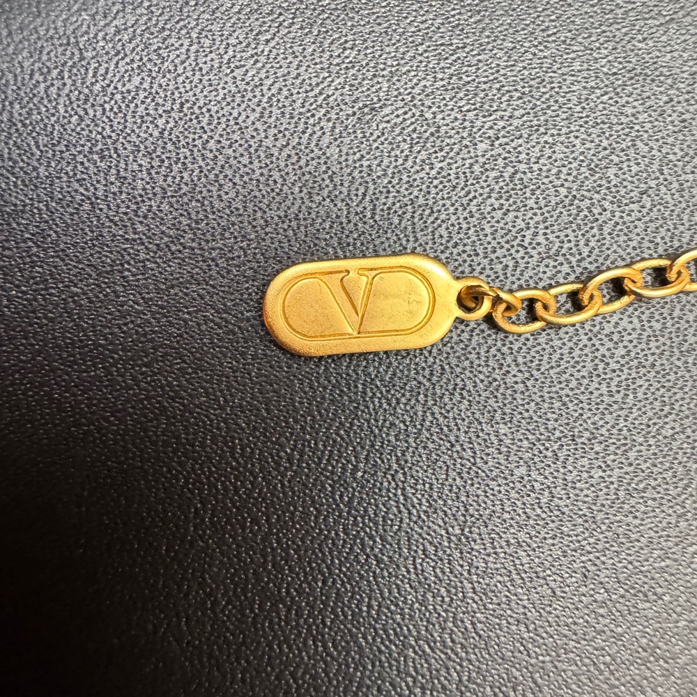Valentino Garavani Gold and Black Pendant Necklace - Picture 4 of 7
